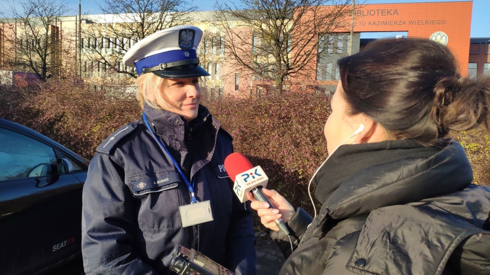 Akcja „Bezpieczny pieszy” trwa w naszym regionie do 12 lutego. Policja zwraca uwagę na widoczność i apeluje o noszenie odblasków/fot. Maciej Miś