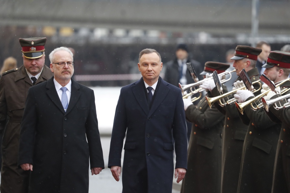 Prezydenci Polski i Łotwy rozmawiali o bezpieczeństwie swoich krajów. Fot.: Toms Kalnins/PAP