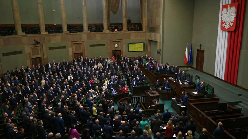 Posłowie na sali obrad Sejmu w Warszawie podczas bloku wieczornych głosowań/fot. Marcin Obara, PAP