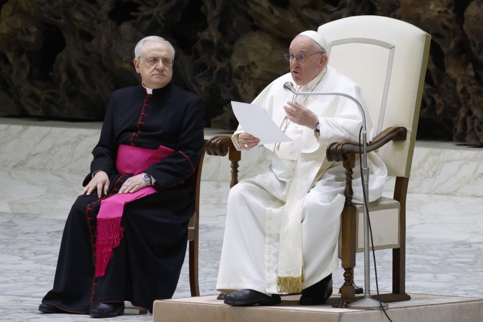 Papież Franciszek podczas audiencji generalnej, 15 lutego/fot. Fabio Frustaci, PAP/EPA