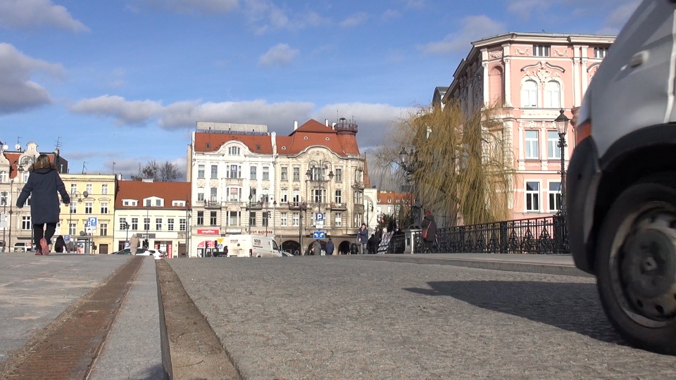 Ulica Mostowa i Rybi Rynek miałyby być dostępne tylko dla pieszych i rowerzystów/(jw)