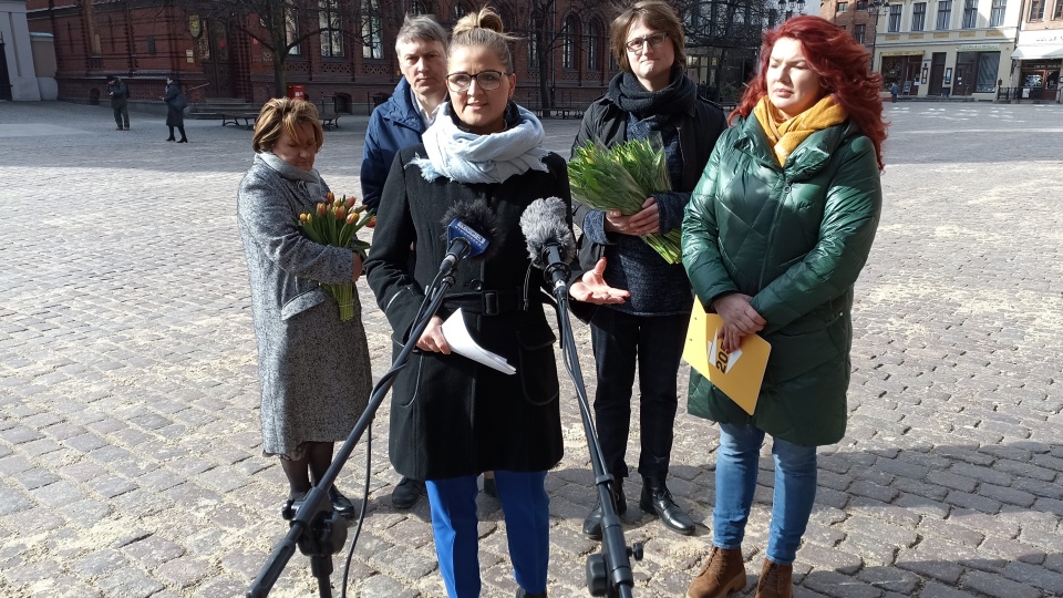 Kilka postulatów dotyczących kobiet zaprezentowali lokalni działacze Polski 2050 Szymona Hołowni/Fot. Monika Kaczyńska