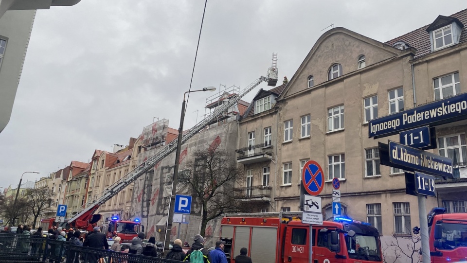 Pożar przy skrzyżowaniu ul. Paderewskiego i Mickiewicza w Bydgoszczy/fot. Jarosław Kopeć