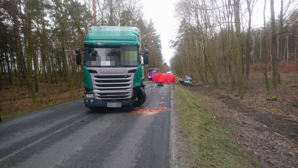 Nie żyje kobieta kierująca autem osobowym/fot. KMP w Bydgoszczy