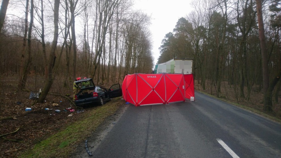 Nie żyje kobieta kierująca autem osobowym/fot. KMP w Bydgoszczy