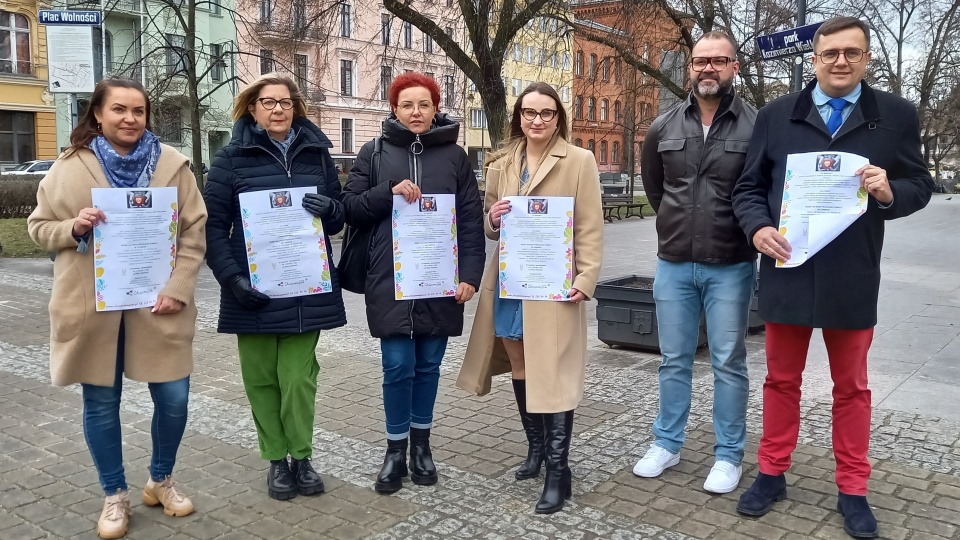 "Ciepło serca w słoiku" po raz kolejny wspomoże potrzebujących podczas świąt Wielkanocnych. Poniżej prezentujemy listę, gdzie można składać produkty/Fot. i wideo Tatiana Adonis