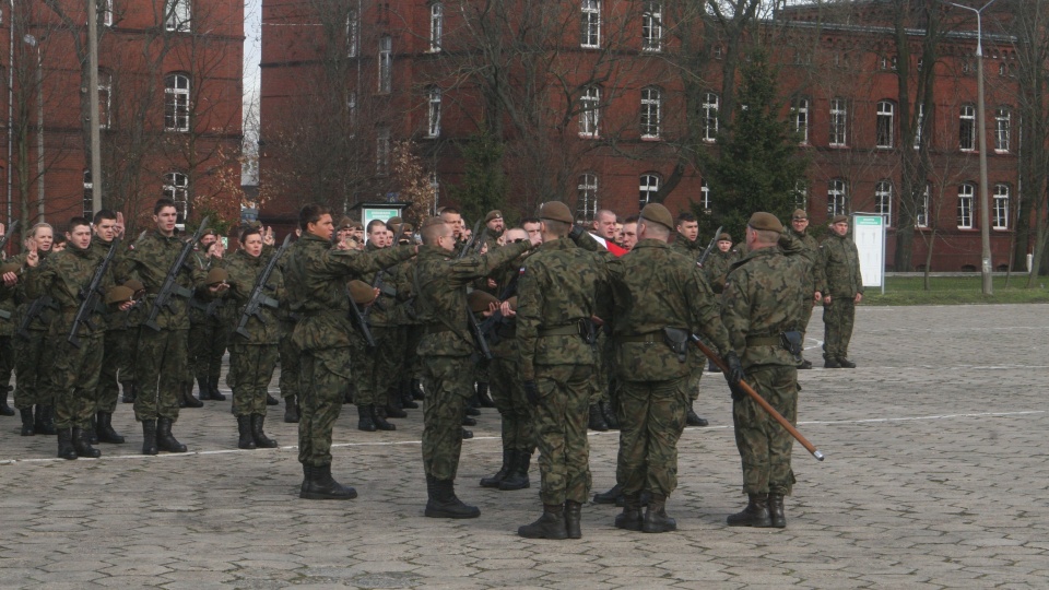 Trwające 16 dni szkolenie zakończyło się uroczystą przysięgą/Fot. nadesłane przez 8 K–PBOT