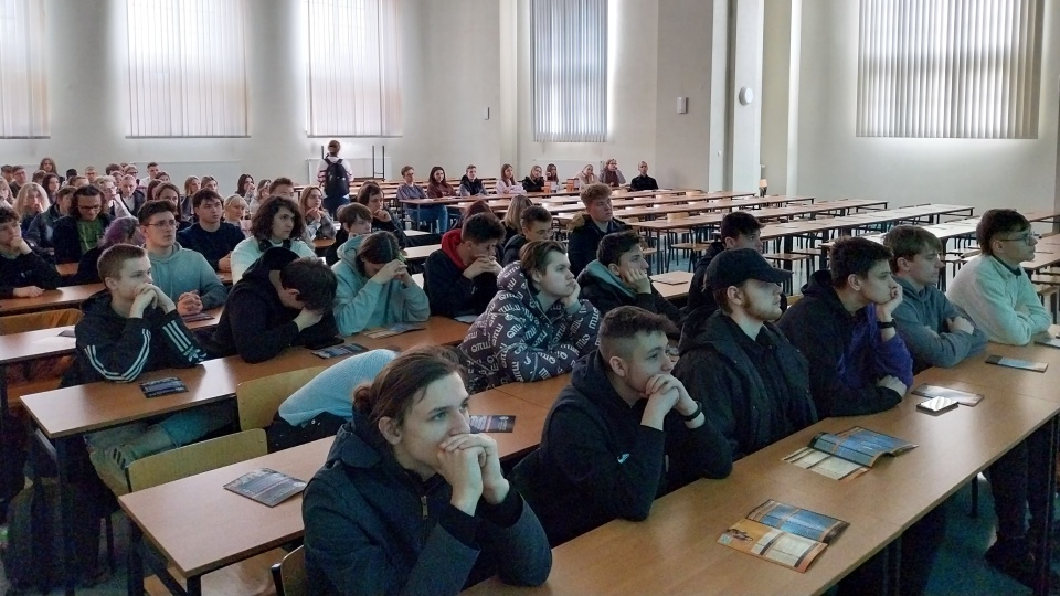 Dzień Młodego Inżyniera to nie tylko wykłady, ale też pokazy i warsztaty/Fot: Elżbieta Rupniewska