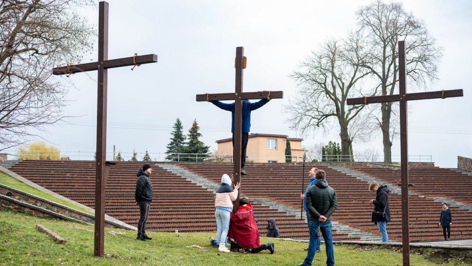 Tegorocznym hasłem Misterium Męki Pańskiej w Kruszwicy stały się słowa Jezusa, które skierował do Jana - „Oto Matka Twoja”. Będzie je można obejrzeć w niedzielę (2 kwietnia) w amfiteatrze o godz. 19.30/fot. nadesłane