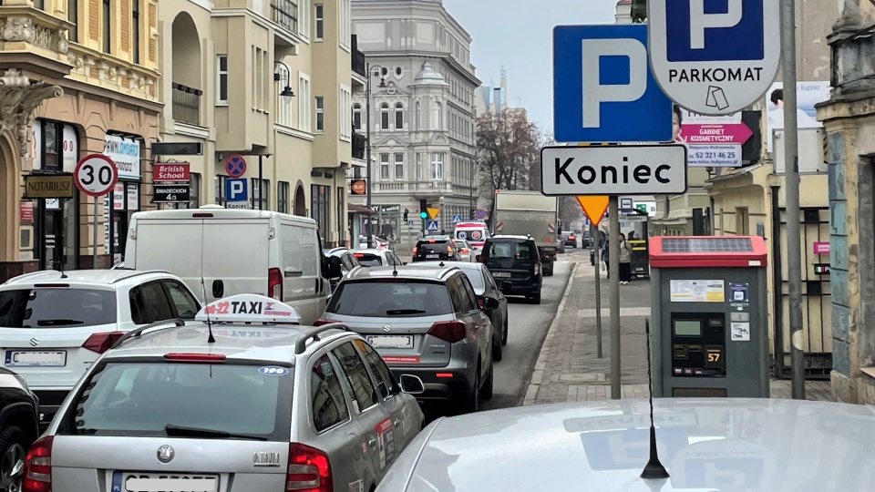 We wtorek (11 kwietnia) drogowcy zaczynają prace nad zmianą oznakowania na kilkudziesięciu bydgoskich ulicach/fot. ZDMiKP Bydgoszcz