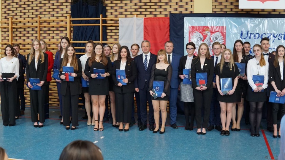 Ukończenie szkoły świętowało blisko 200 uczniów/fot. Kujawsko-Pomorski Urząd Wojewódzki