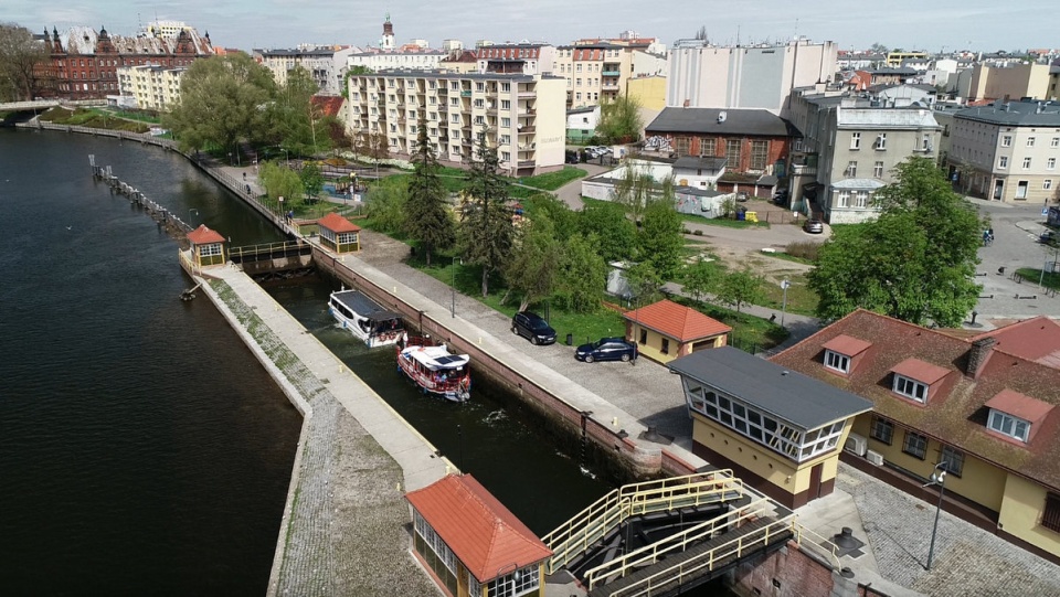 Śluzowanie w zabytkowej śluzie miejskiej/fot. Archiwum