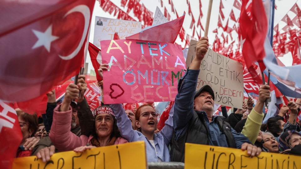 Zwolennicy opozycyjnego kandydata, Kemala Kilicdaroglu/fot. Erdem Sahim, PAP/EPA