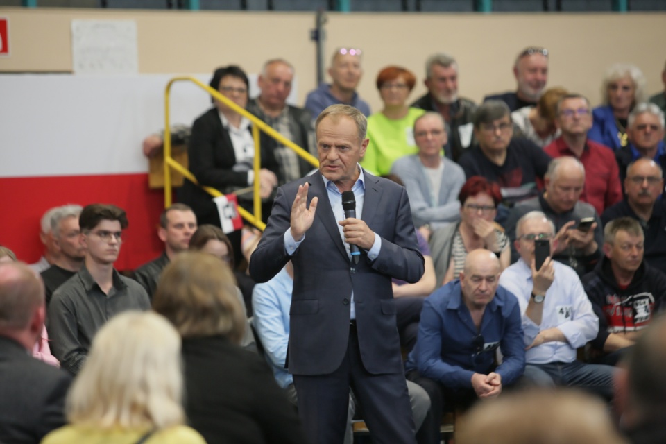 Donald Tusk w Sulechowie, 11 maja/fot. Lech Muszyński, PAP