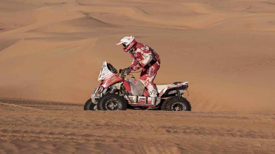 Rafał Sonik zapewnił, że jeszcze pojawi się w Rajdzie Dakar/fot.: PAP/EPA/Andre Pain