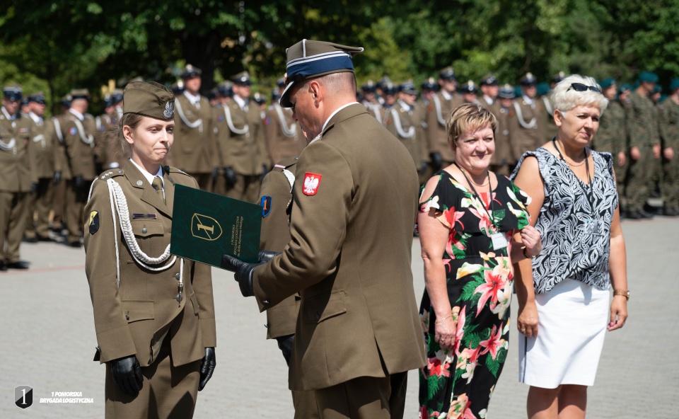 1. Pomorska Brygada Logistyczna świętowała swoje 19-lecie w bydgoskich koszarach/fot: 1. Pomorska Brygada Logistyczna