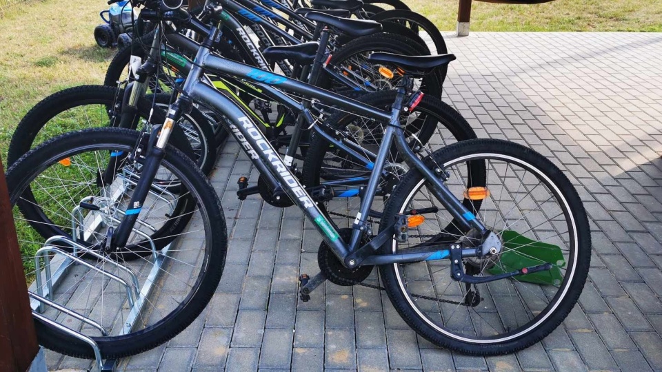 Policjanci zatrzymali 18-latka, który wykradał rowery z Domów Dziecka w Więcborku/fot. Centrum Administracyjne Domów Dla Dzieci w Więcborku