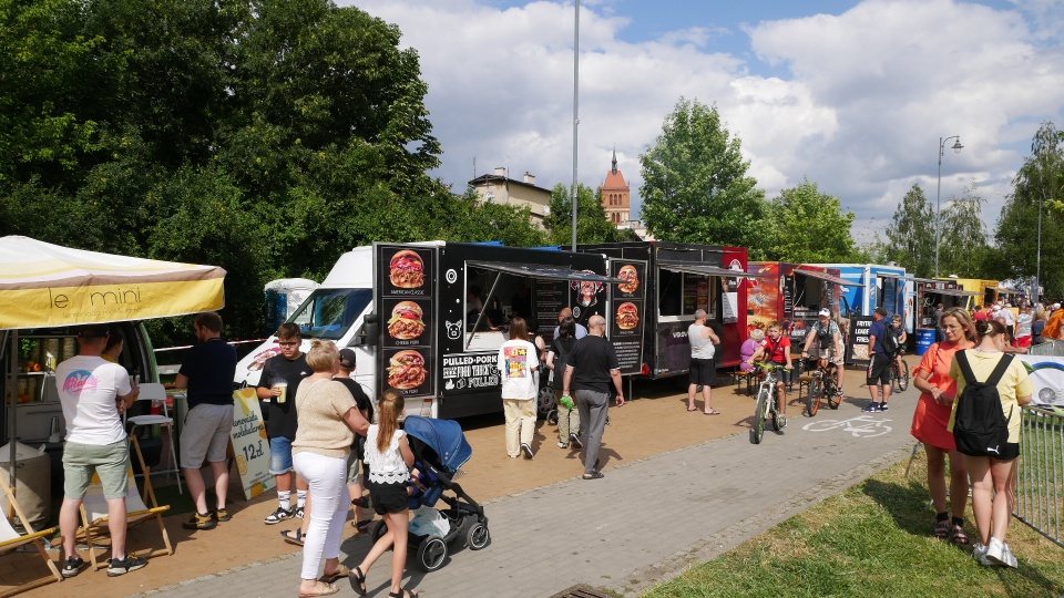 Zlot foodtrucków w ramach Dni Chełmży/fot. Adam Hibner