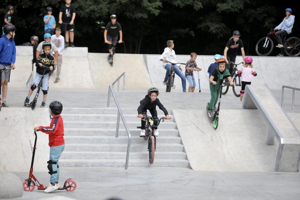 Otwarcie skateparku rozpoczęło obchody Dni Sępólna Krajeńskiego/fot. Andrzej Goiński dla UMWK-P