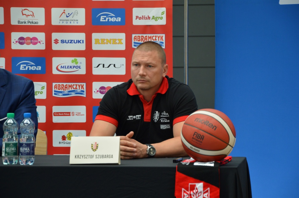 Trener Szubarga nie może być zadowolony z ostatnich wyników/fot.: Patryk Głowacki