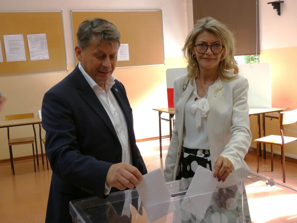Jarosław Okonek wygrał wybory na burmistrza Mroczy w pierwszej turze i będzie rządzić miastem do końca kwietnia/fot: Facebook/Jarek Okonek