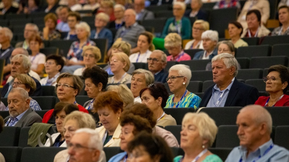 – Można trochę rozerwać się, pośmiać, pozwiedzać, towarzystwa poszukać – mówi jedna z uczestniczek Forum/fot. Agnieszka Bielecka, torun.pl