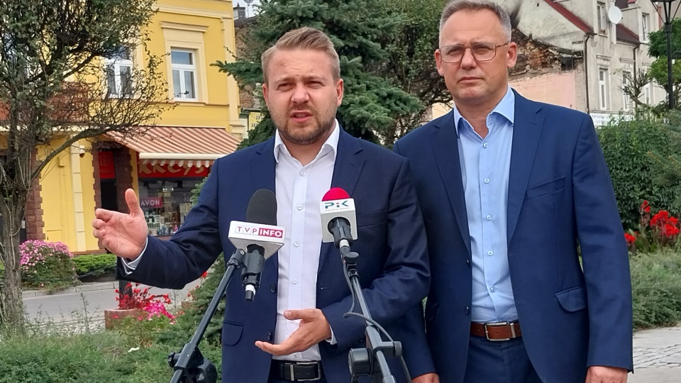 Jacek Ozdoba i Ireneusz Stachowiak podczas konferencji w Nakle nad Notecią/fot. Elżbieta Rupniewska