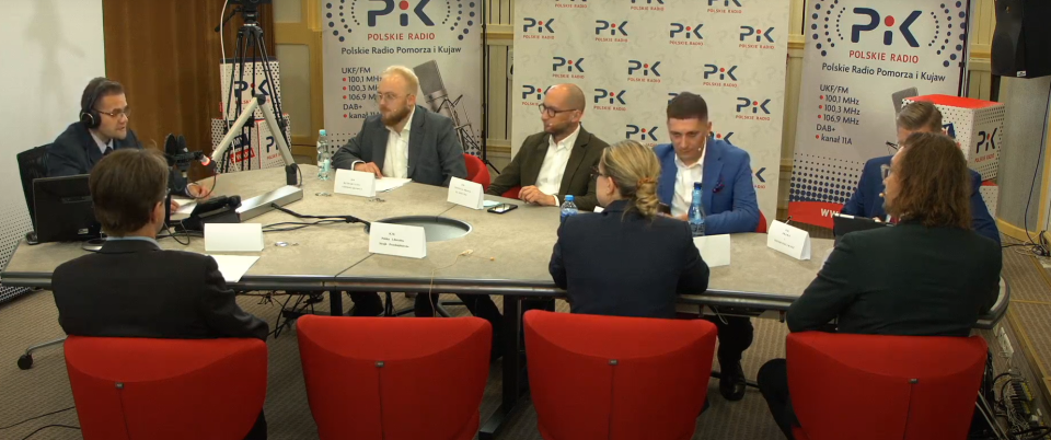 Tematem trzeciej debaty w Polskim Radiu PiK jest polityka zagraniczna