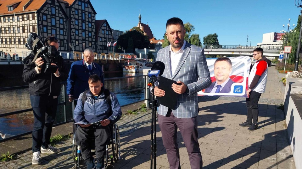 Konferencja prasowa Jarosława Wenderlicha/fot. Jolanta Fischer