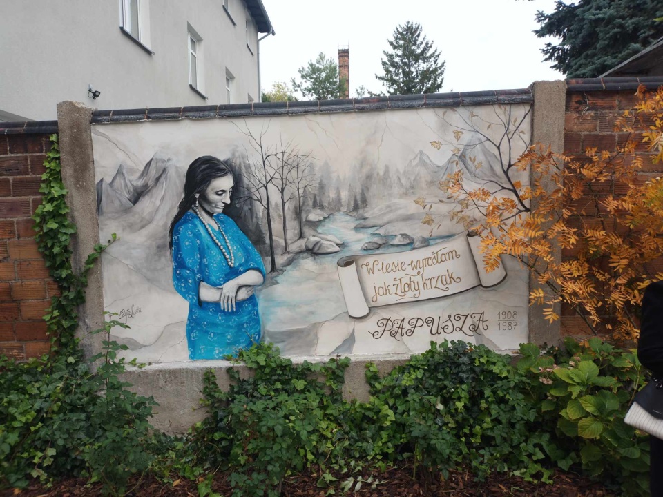 Nowy mural z Papuszą w Inowrocławiu/fot. Marcin Glapiak