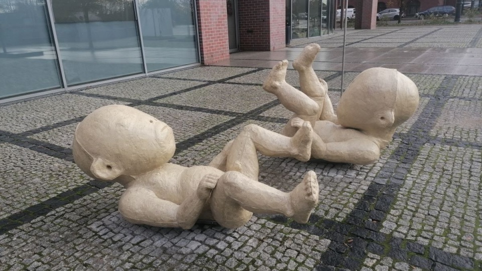 Instalacja „Opuszczone” Sylwestra Ambroziaka/fot. Iwona Muszytowska-Rzeszotek