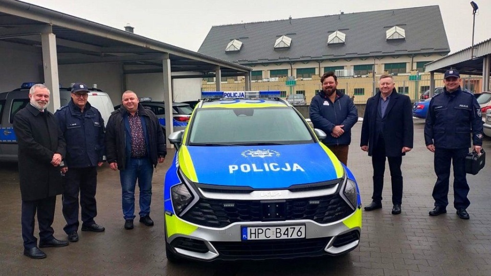 Gminy z regionu zdecydowały się dofinansować zakup nowego radiowozu dla policjantów z Koronowa/fot: KMP w Bydgoszczy