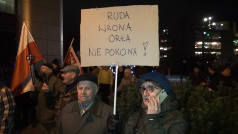 Manifestacja pod TVP w Bydgoszczy (jw)