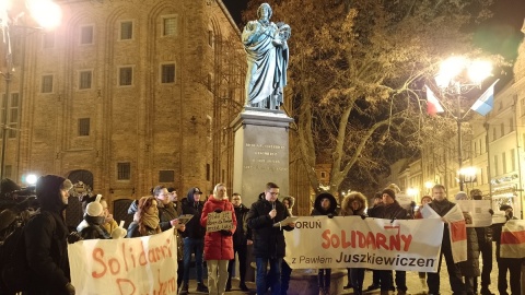 Manifestacja w obronie Pawła Juszkiewicza w Toruniu/fot. Michał Zaręba