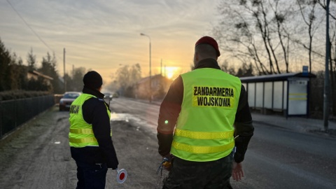 Policjanci z bydgoskiej komendy miejskiej oraz komisariatów z Bydgoszczy i powiatu skontrolowali w środę ponad tysiąc kierowców, w ramach akcji „Trzeźwy kierujący”/fot. materiały policji