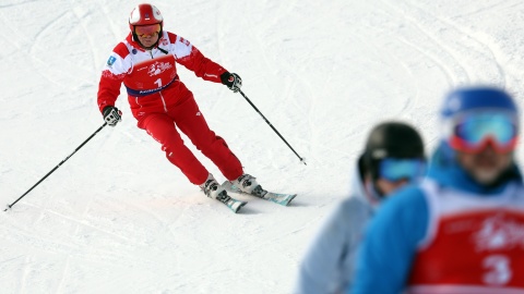 Prezydent Andrzej Duda podczas „12H Slalom Maraton Zakopane 2024" na Kasprowym Wierchu w Zakopanem/fot. Grzegorz Mamot/PAP