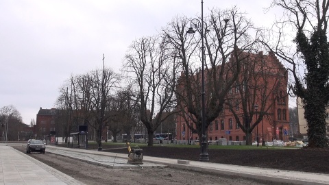 Widać już ostateczne kształty Placu Kościeleckich w Bydgoszczy (jw)