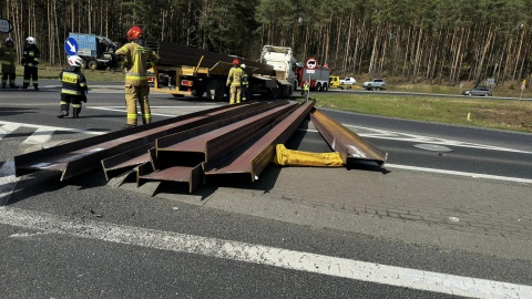 Zderzenie dwóch ciężarówek w Emilianowie/fot. OSP Solec Kujawski/Facebook