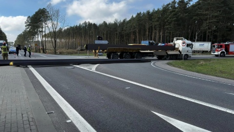 Zderzenie dwóch ciężarówek w Emilianowie/fot. OSP Solec Kujawski/Facebook
