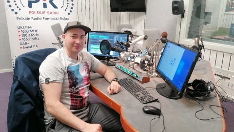 Marcin Glapiak prowadzi poranny program „Zawsze dzień dobry z Polskim Radiem PiK"/fot. Magdalena Gill