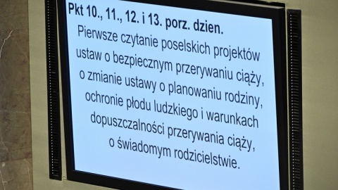 W Sejmie debata o przepisach aborcyjnych: komentarze społeczne i polityczne/fot. PAP/Radek Pietruszka