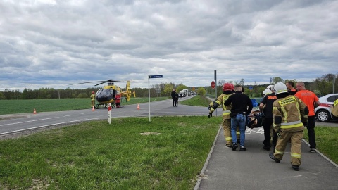 Wypadek koło Grudziądza. Trzy osoby ranne po zderzeniu auta osobowego z ciężarowym/fot. Komenda Miejska Państwowej Straży Pożarnej w Grudziądzu/Facebook