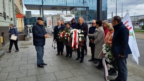 Minęły 43 lata od podpisania Porozumienie Bydgoskiego. Uroczystość w miejscu strajku/fot. Agata Raczek