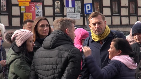 Tak protestowali rodzice wraz z uczniami Niepublicznej Szkoły Podstawowej numer 1 w Bydgoszczy/fot. Janusz Wiertel