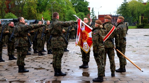 Szeregi 8. Kujawsko-Pomorskiej Brygady Obrony Terytorialnej zasilili kolejni żołnierze. Przysięga w Inowrocławiu/fot. nadesłane