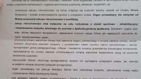 Rodzice przesłali pisma, otrzymane od szkoły i kancelarii prawnej/fot: nadesłane