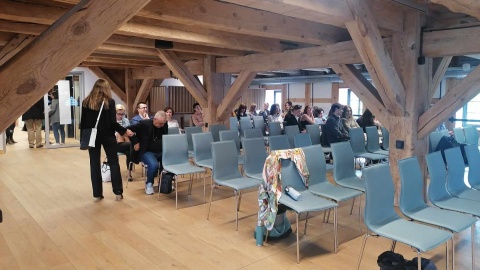 Rzeka była tematem tegorocznego Festiwalu Architektury w Młynach Rothera w Bydgoszczy. Jego uczestnicy rozmawiali/fot: o połączeniu sztuki i architektury/fot: Monika Siwak