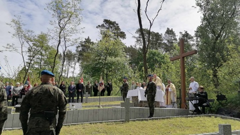 Uroczystość na cmentarzu w bydgoskiej Smukale/fot. Monika Siwak