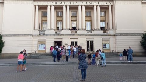 Jedną z atrakcji Europejskiej Nocy Muzeów jest przymierzalnia, która została udostępniona w Teatrze Polskim/fot: Tatiana Adonis