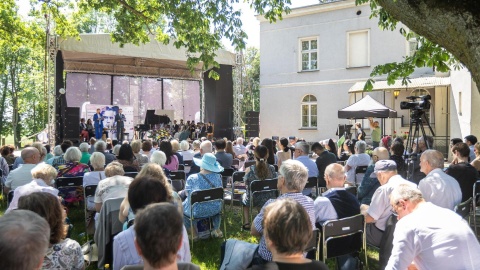 Koncert laureatów i wręczenie nagród w 31. Międzynarodowym Konkursie Pianistycznym im. Fryderyka Chopina dla Dzieci i Młodzieży w Szafarni/fot. Szymon Zdziebło, tarantoga.pl dla UMWKP